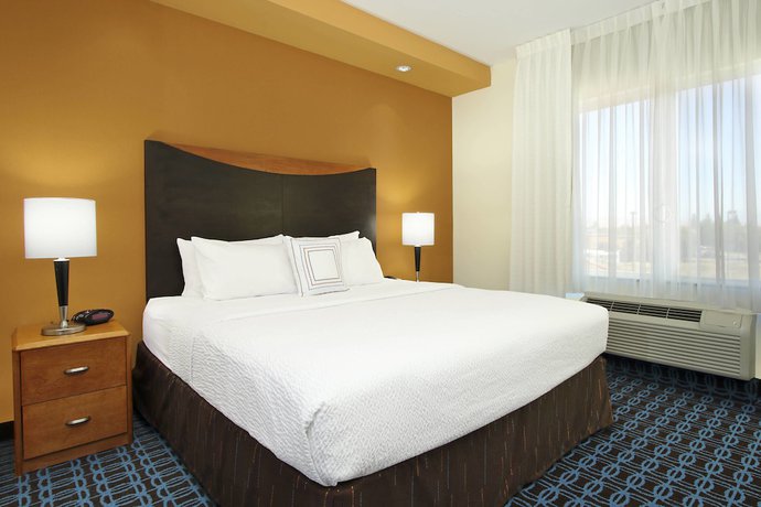 Imagen de la habitación del Hotel Fairfield Inn and Suites by Marriott Fresno Clovis. Foto 8
