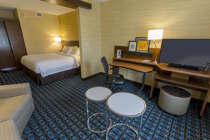 Imagen de la habitación del Hotel Fairfield Inn and Suites by Marriott Geneva Finger Lakes. Foto 4