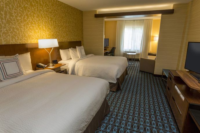 Imagen de la habitación del Hotel Fairfield Inn and Suites by Marriott Geneva Finger Lakes. Foto 7