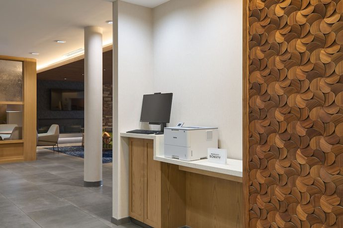 Imagen de los interiores del Hotel Fairfield Inn and Suites by Marriott Hagerstown. Foto 13