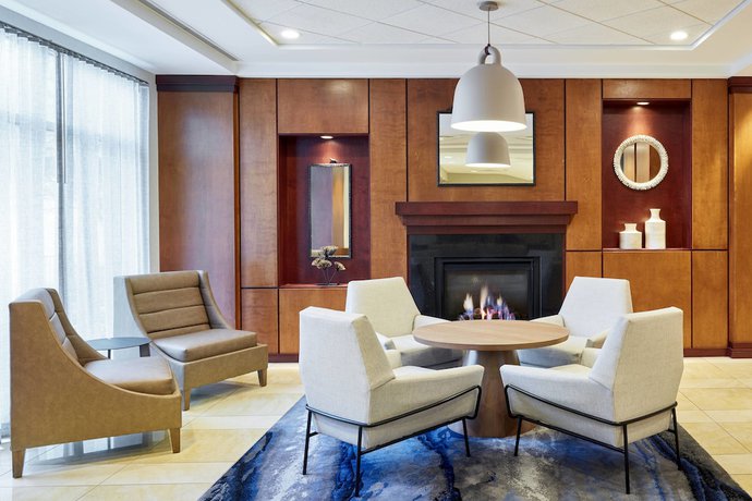 Imagen de los interiores del Hotel Fairfield Inn and Suites by Marriott Indianapolis Downtown. Foto 17
