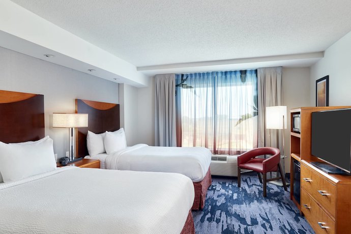 Imagen de la habitación del Hotel Fairfield Inn and Suites by Marriott Indianapolis Downtown. Foto 15