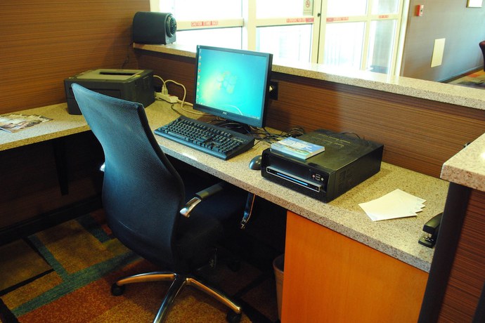 Imagen de los interiores del Hotel Fairfield Inn and Suites by Marriott Indianapolis East. Foto 8