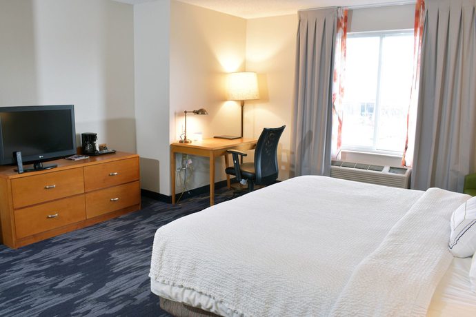 Imagen de la habitación del Hotel Fairfield Inn and Suites by Marriott Indianapolis East. Foto 4
