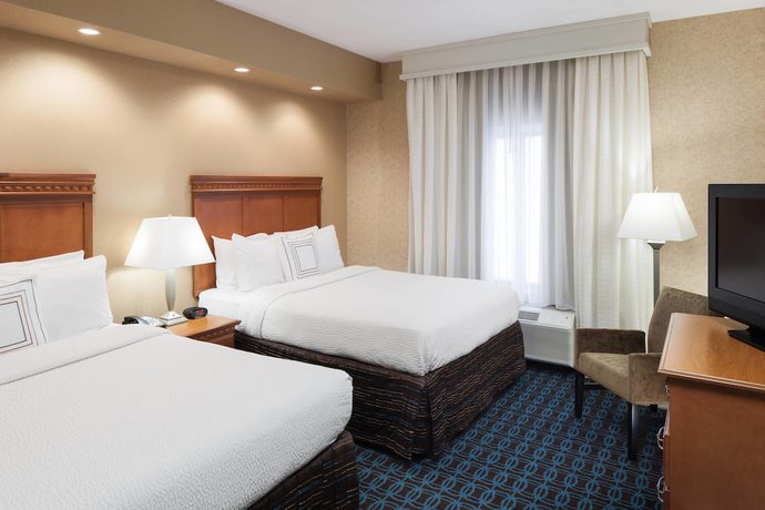 Imagen de la habitación del Hotel Fairfield Inn and Suites by Marriott Jacksonville Butler Blvd. Foto 5