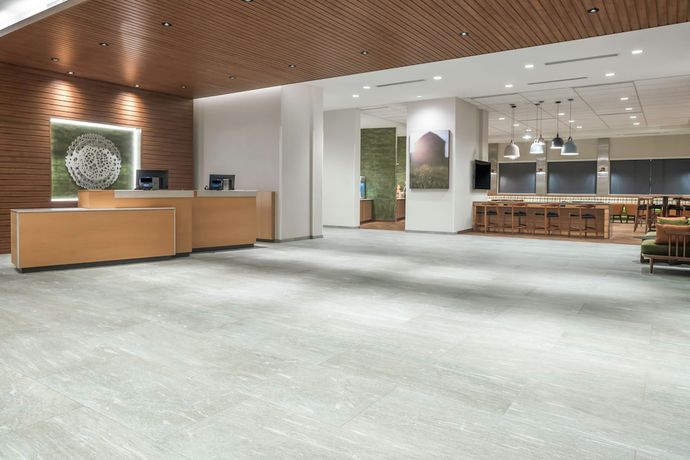 Imagen de los interiores del Hotel Fairfield Inn and Suites by Marriott Kansas City North/Gladstone. Foto 16
