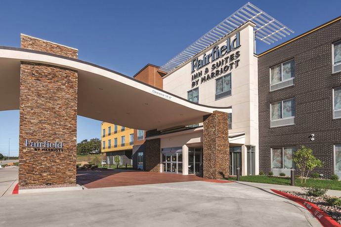 Imagen general del Hotel Fairfield Inn and Suites by Marriott Kansas City Shawnee. Foto 3