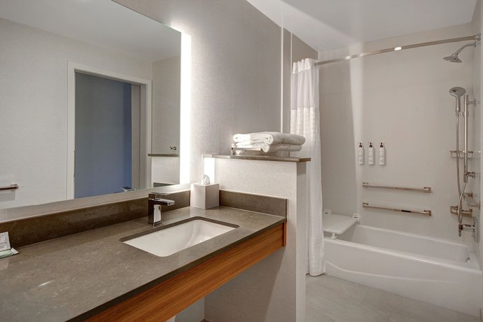 Imagen de la habitación del Hotel Fairfield Inn and Suites by Marriott Lancaster Palmdale. Foto 13
