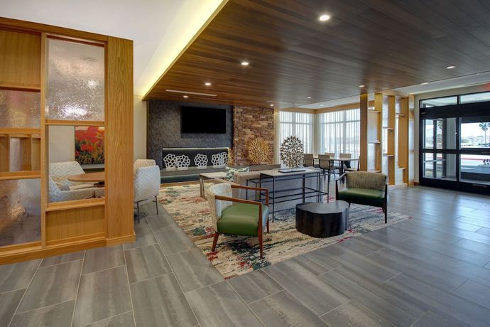 Imagen del bar/restaurante del Hotel Fairfield Inn and Suites by Marriott Lancaster Palmdale. Foto 4