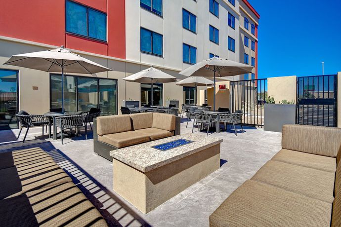 Imagen de la habitación del Hotel Fairfield Inn and Suites by Marriott Las Vegas Airport South. Foto 15