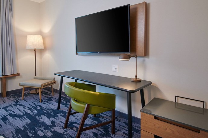 Imagen de la habitación del Hotel Fairfield Inn and Suites by Marriott Louisville Jeffersonville. Foto 5