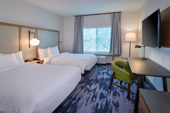 Imagen de la habitación del Hotel Fairfield Inn and Suites by Marriott Louisville Jeffersonville. Foto 15