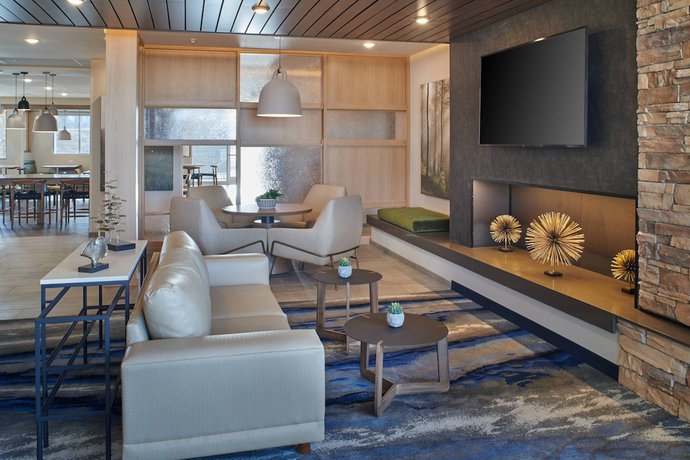 Imagen de los interiores del Hotel Fairfield Inn and Suites by Marriott Louisville Jeffersonville. Foto 20