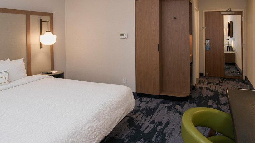 Imagen de la habitación del Hotel Fairfield Inn and Suites by Marriott Mansfield. Foto 4