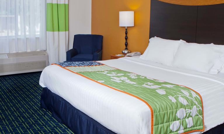 Imagen de la habitación del Hotel Fairfield Inn and Suites by Marriott Memphis East/Galleria. Foto 10