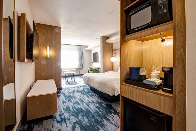 Imagen de la habitación del Hotel Fairfield Inn and Suites by Marriott Minneapolis North. Foto 7