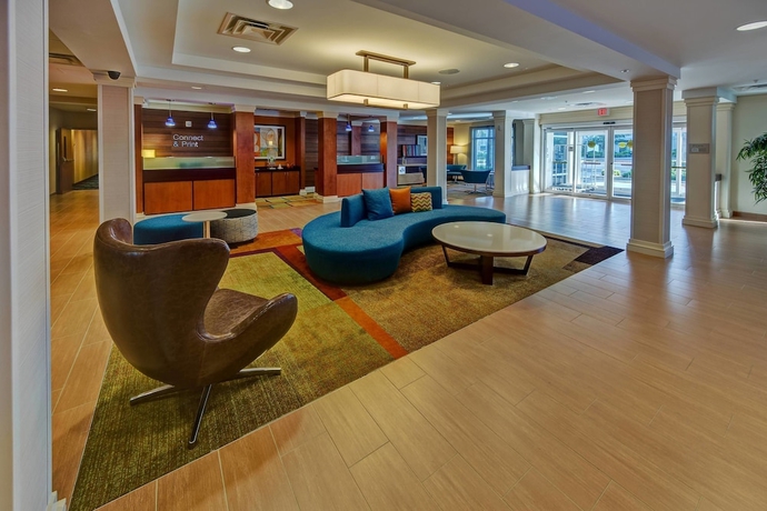 Imagen de los interiores del Hotel Fairfield Inn and Suites by Marriott Naples. Foto 12