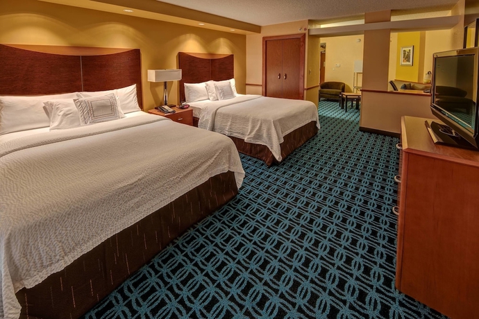 Imagen de la habitación del Hotel Fairfield Inn and Suites by Marriott Naples. Foto 5