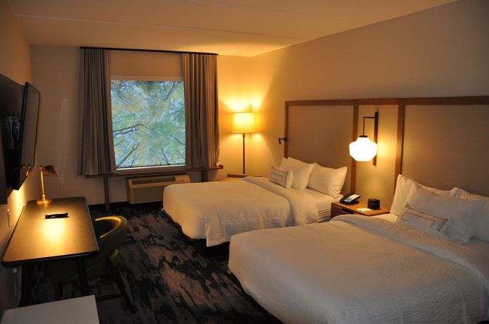 Imagen de la habitación del Hotel Fairfield Inn and Suites by Marriott Nashville Airport. Foto 8