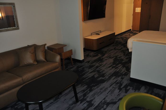 Imagen de la habitación del Hotel Fairfield Inn and Suites by Marriott Nashville Airport. Foto 13