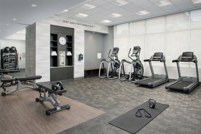 Imagen de los interiores del Hotel Fairfield Inn and Suites by Marriott Nashville near Vanderbilt. Foto 15