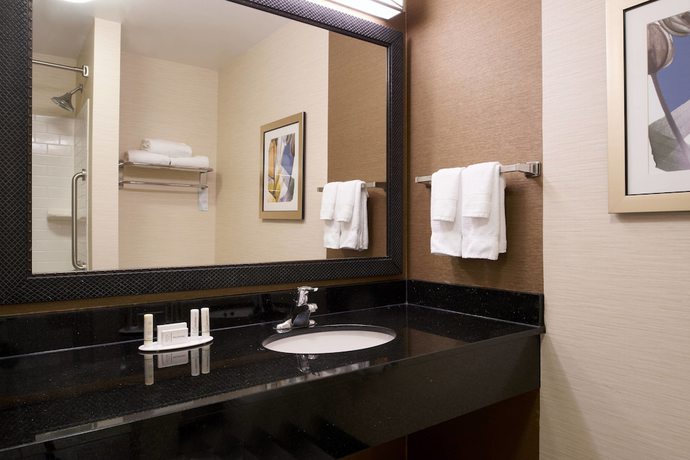 Imagen de la habitación del Hotel Fairfield Inn and Suites by Marriott New Buffalo. Foto 9