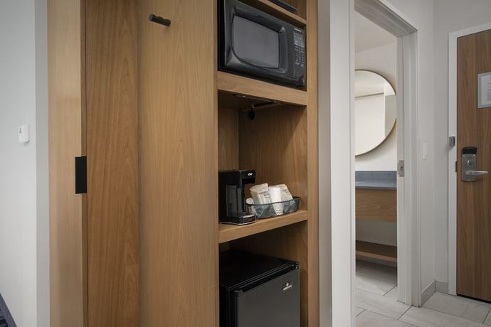 Imagen de la habitación del Hotel Fairfield Inn and Suites by Marriott New Orleans Metairie. Foto 14
