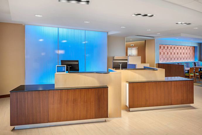 Imagen de los interiores del Hotel Fairfield Inn and Suites by Marriott North Bergen. Foto 15