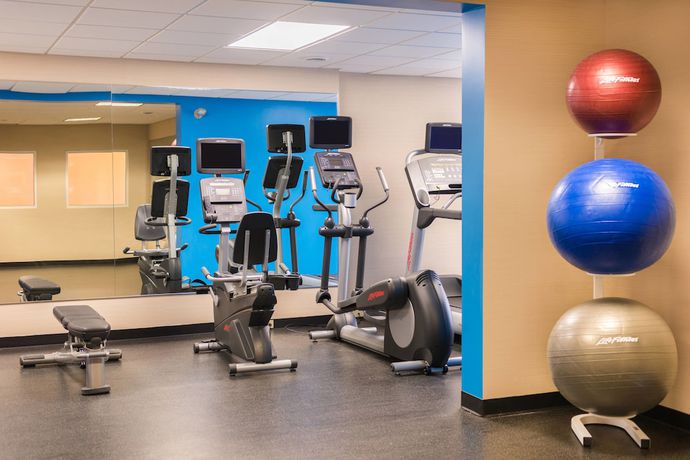 Imagen de los interiores del Hotel Fairfield Inn and Suites by Marriott Olean. Foto 16