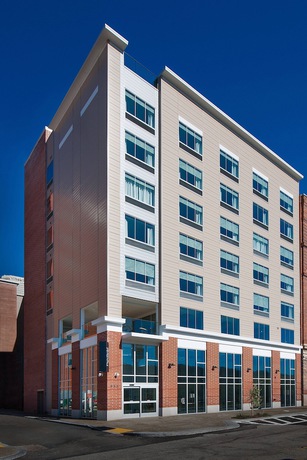 Imagen general del Hotel Fairfield Inn and Suites by Marriott Pittsburgh Downtown. Foto 4