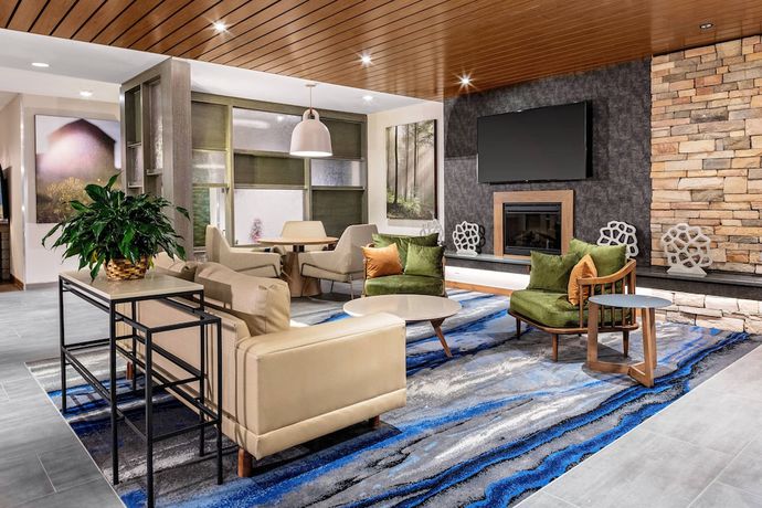 Imagen de los interiores del Hotel Fairfield Inn and Suites by Marriott Queensbury Glens Falls/Lake George Area. Foto 25