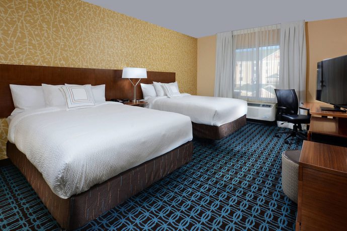 Imagen de la habitación del Hotel Fairfield Inn and Suites by Marriott Raleigh Capital Blvd./I-540. Foto 10