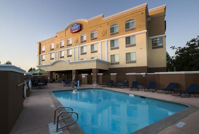 Imagen general del Hotel Fairfield Inn and Suites by Marriott Rancho Cordova. Foto 1