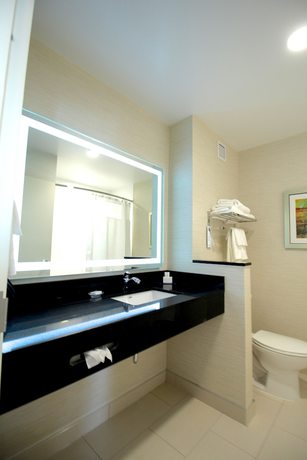 Imagen de la habitación del Hotel Fairfield Inn and Suites by Marriott Regina. Foto 15