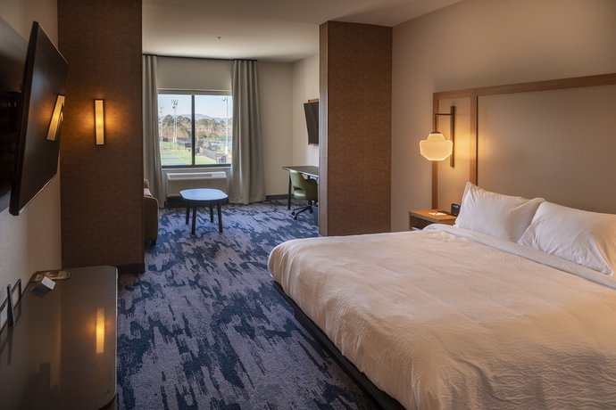 Imagen de la habitación del Hotel Fairfield Inn and Suites by Marriott Rome, Rome. Foto 8
