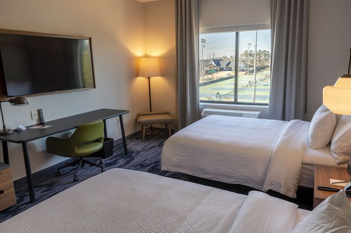 Imagen de la habitación del Hotel Fairfield Inn and Suites by Marriott Rome, Rome. Foto 9