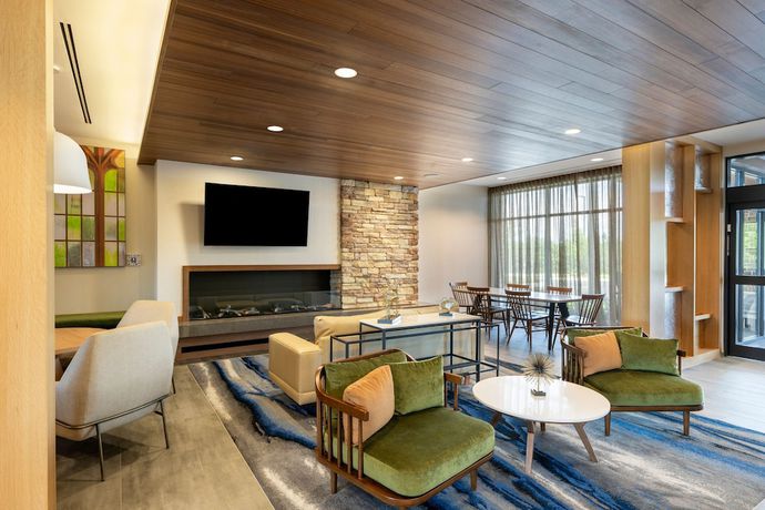 Imagen de los interiores del Hotel Fairfield Inn and Suites by Marriott Rome, Rome. Foto 13