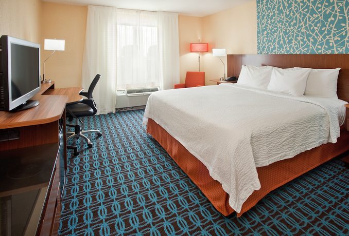 Imagen de la habitación del Hotel Fairfield Inn and Suites by Marriott San Antonio Market Square. Foto 2