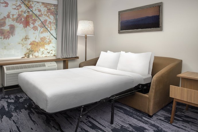 Imagen de la habitación del Hotel Fairfield Inn and Suites by Marriott Santa Rosa Rohnert Park. Foto 6