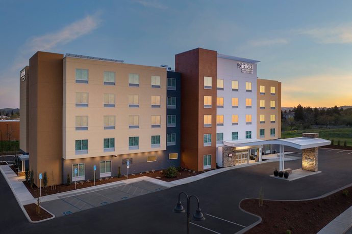Imagen general del Hotel Fairfield Inn and Suites by Marriott Santa Rosa Rohnert Park. Foto 2