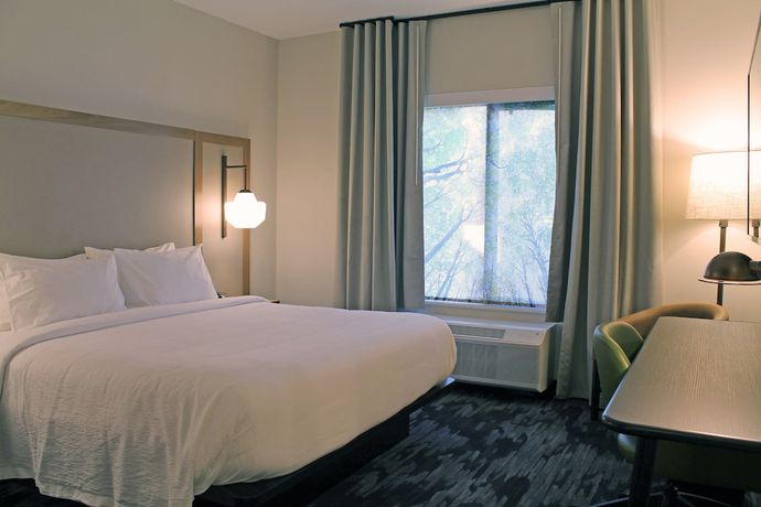 Imagen de la habitación del Hotel Fairfield Inn and Suites by Marriott St. Louis South. Foto 9
