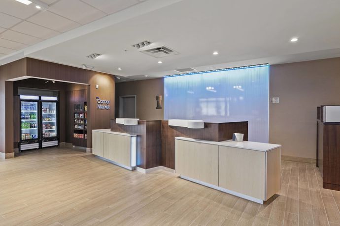 Imagen de los interiores del Hotel Fairfield Inn and Suites by Marriott St Petersburg North. Foto 19