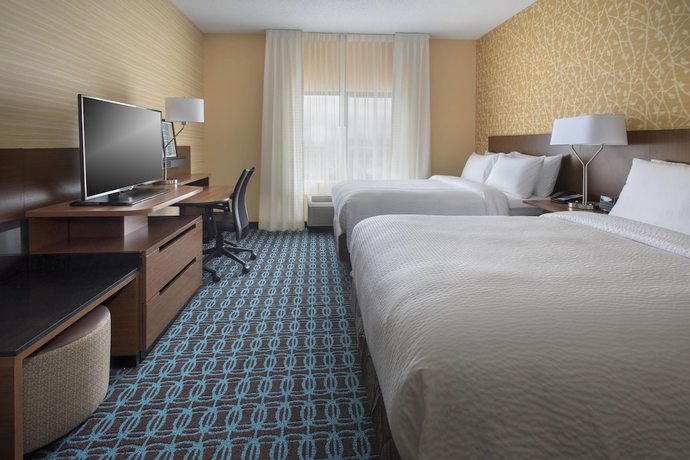 Imagen del bar/restaurante del Hotel Fairfield Inn and Suites by Marriott Syracuse Carrier Circle. Foto 6