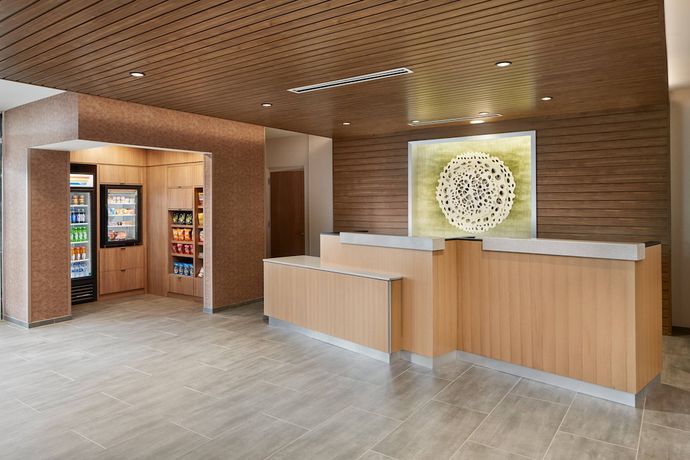 Imagen de los interiores del Hotel Fairfield Inn and Suites by Marriott Tampa Riverview. Foto 17