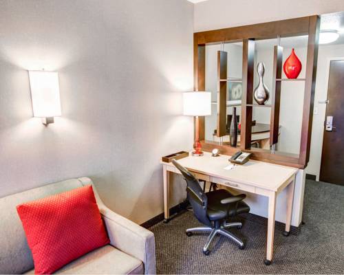 Imagen de la habitación del Hotel Fairfield Inn and Suites by Marriott Washington Casino Area. Foto 9