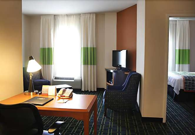 Imagen de la habitación del Hotel Fairfield Inn and Suites by Marriott Weatherford. Foto 16
