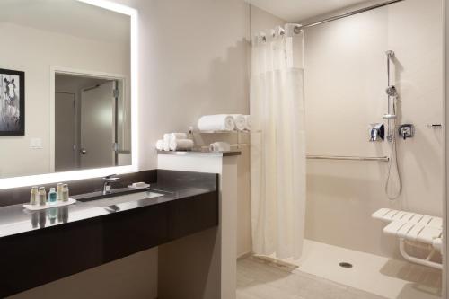 Imagen de la habitación del Hotel Fairfield Inn and Suites by Marriott Wellington-West Palm Beach. Foto 4