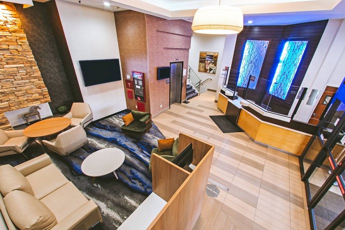 Imagen de los interiores del Hotel Fairfield Inn by Marriott New York LaGuardia Airpo. Foto 10