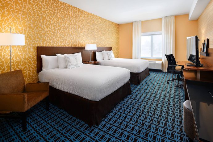 Imagen de la habitación del Hotel Fairfield InnandSuite by Marriott Fresno Yosemite Intl Airport. Foto 14