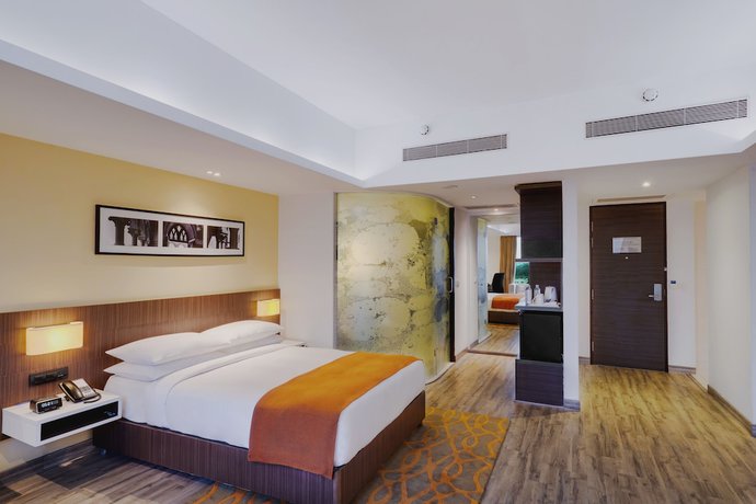 Imagen de la habitación del Hotel Fairfield by Marriott Ahmedabad. Foto 3